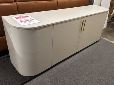 Oakura Buffet – Clearance Sale