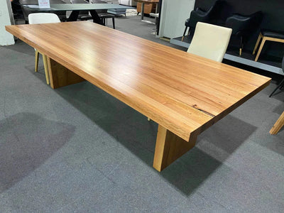 Salta wormy chestnut Australian made dining table with slight base damage on clearance sale